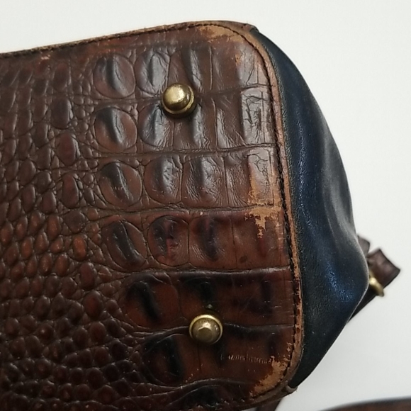 Vintage Brahmin Crocodile Embossed Leather Handbag - Picture 11 of 13